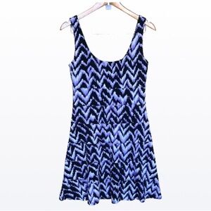 Dressbarn Chevron Dress Womens Size 6.